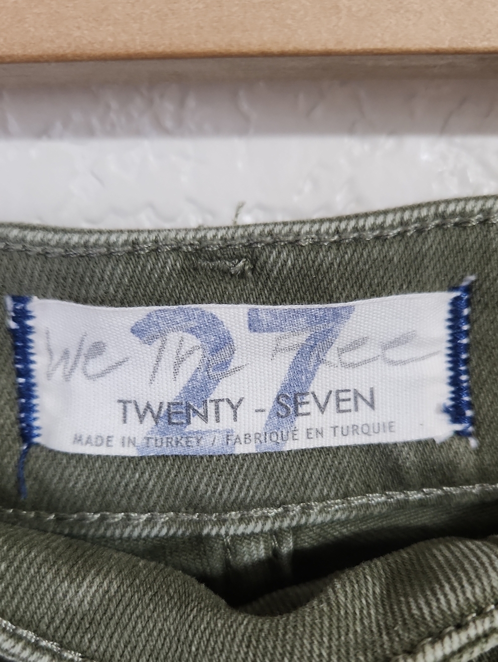 We The Free Olive Green High Rise Skinny Ankle Jeans Raw Frayed Hem Size 27 - Picture 4 of 11